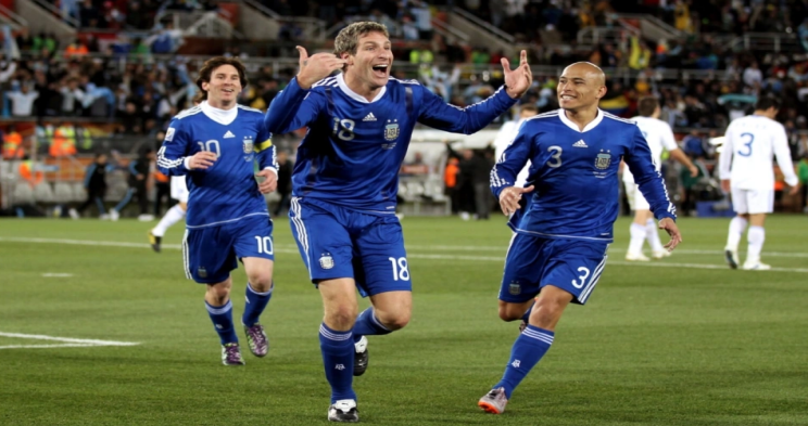 阿格斯vs布加勒斯特迪那摩直播_在线阿格斯vs布加勒斯特迪那摩直播_高清无插件阿格斯vs布加勒斯特迪那摩直播-24直播